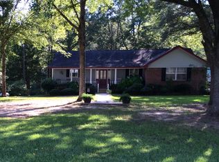 124 Clifton Brown Ln, Lucedale, MS 39452