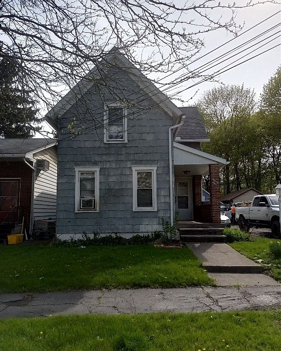 1st image of 71 Homer St