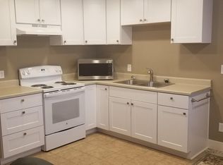 2499 S Laurel St, West Haven, UT 84401