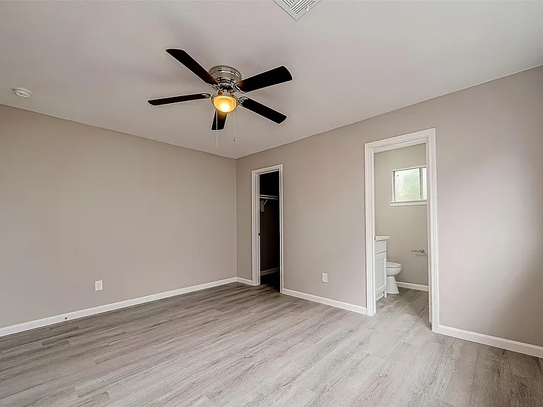 8619 Valley Meadow Dr — Photo 30
