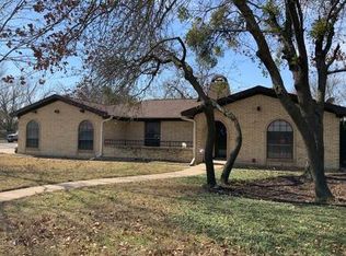 1202 Meadowlark Ln, Stephenville, TX 76401