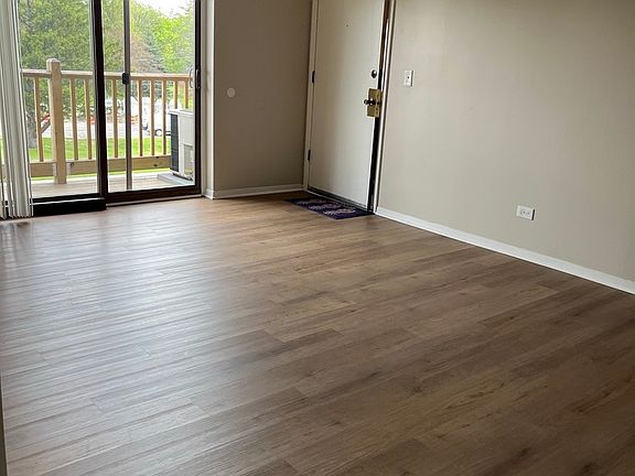 2nd image of 1779 Rand Rd APT 3B