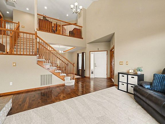 4th image of 5507 Morgan Way