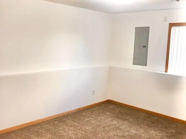 804 Harrison Dr — Photo 21
