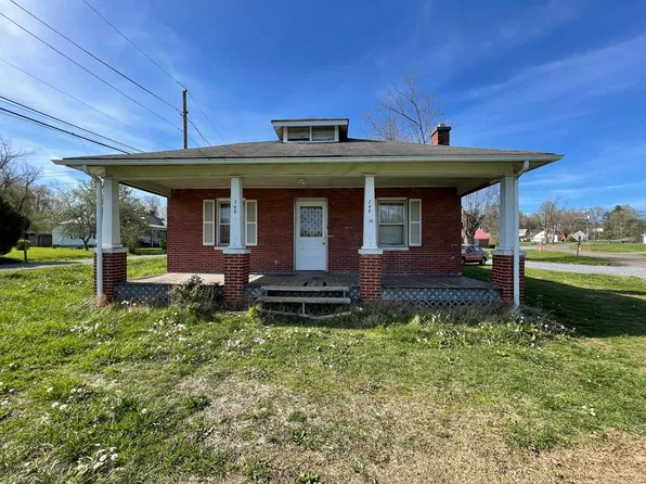 209 Shenandoah Dr, Glade Spring, VA 24340