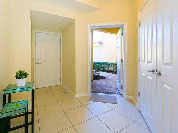 5th image of 37 Fawn Gully Ln