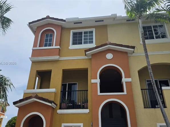 141 NW 2nd Ave Unit 2, Hallandale Beach, FL 33009