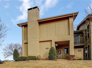 3008 Wayside Dr, Bedford, TX 76021