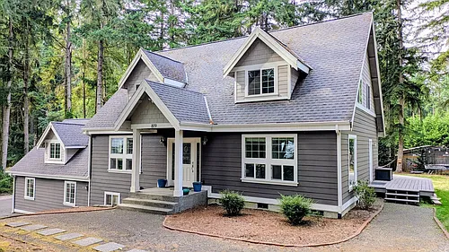 819 Kamus Way Photo 1