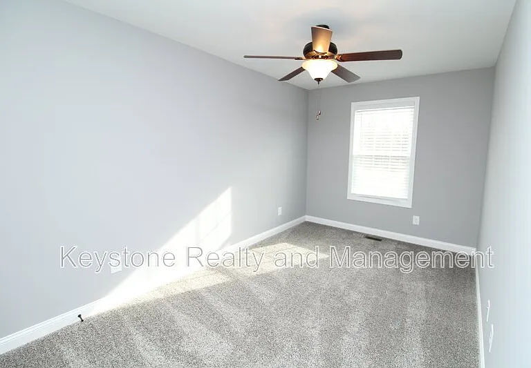 1725 Manning Dr #3 — Photo 8