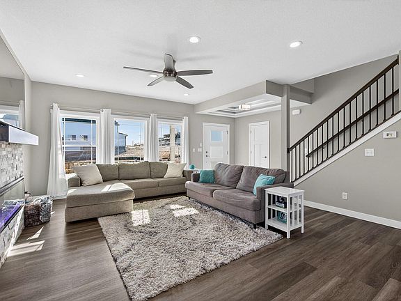 5th image of 2716 W 38th Pl