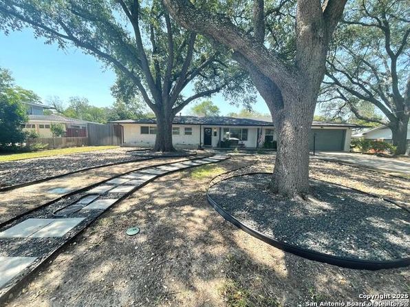 512 Antler Dr