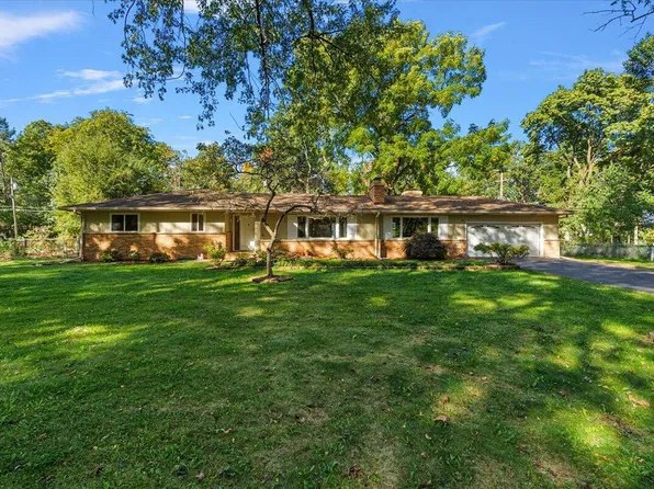183 N Clubview Dr, Ypsilanti, MI 48197