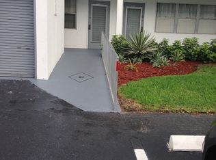 1013 Harwood #C, Deerfield Beach, FL 33442