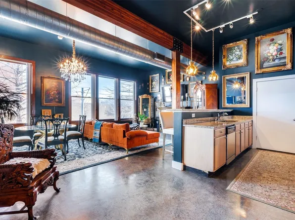 2502 Live Oak St APT 116, Dallas, TX 75204