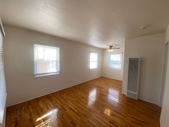 3rd image of 1349-1353 Felspar St #1349-1/2