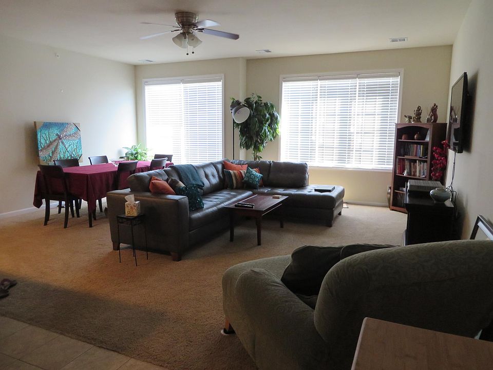 1st image of 3030 Grand Mere Pkwy APT 31