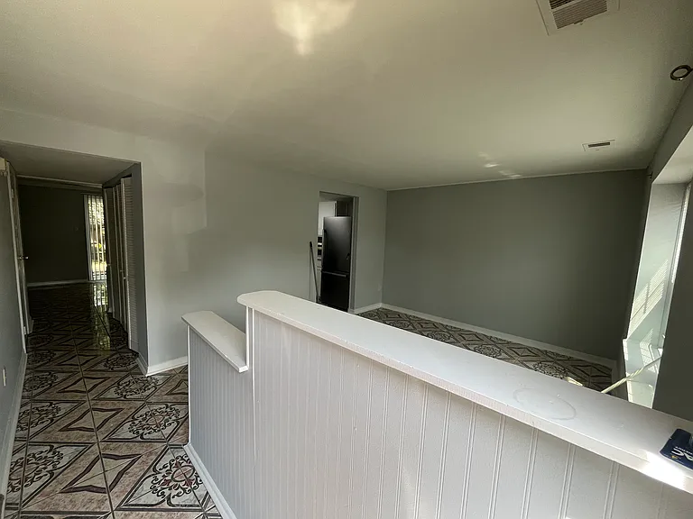 9657 Springfield Woods Ct — Photo 2
