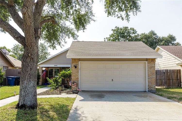 1st image of 2405 Woodway Dr