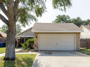 2405 Woodway Dr, Corpus Christi, TX 78414
