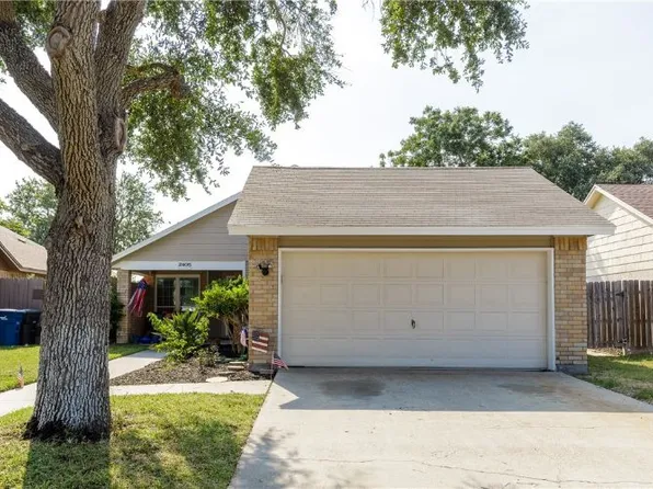 2405 Woodway Dr, Corpus Christi, TX 78414