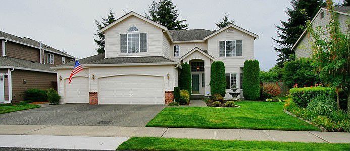 1st image of 18111 90th Ave E