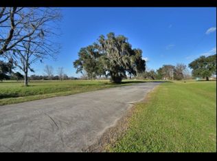 1508 Flintlock Ct, Angleton, TX 77515