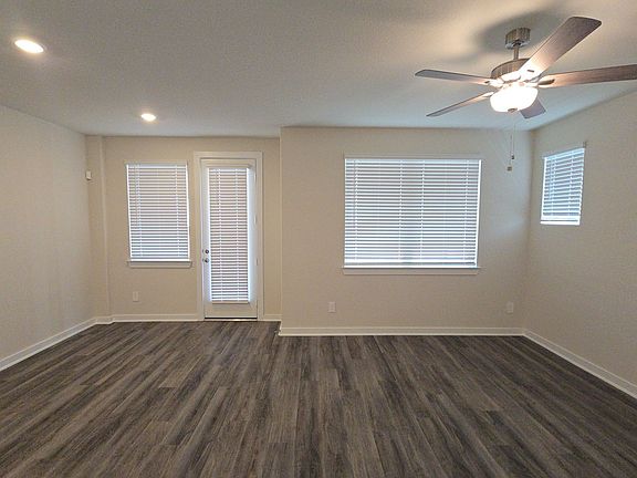 4th image of 4112 Good Vineyard Ln