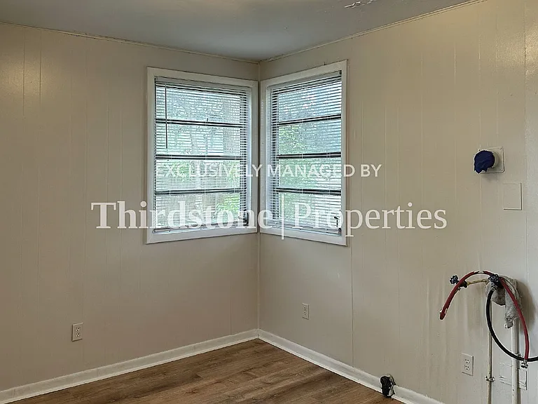 7959 Concord Blvd W — Photo 18