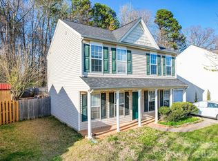 5414 Peachwood Dr, Charlotte, NC 28216