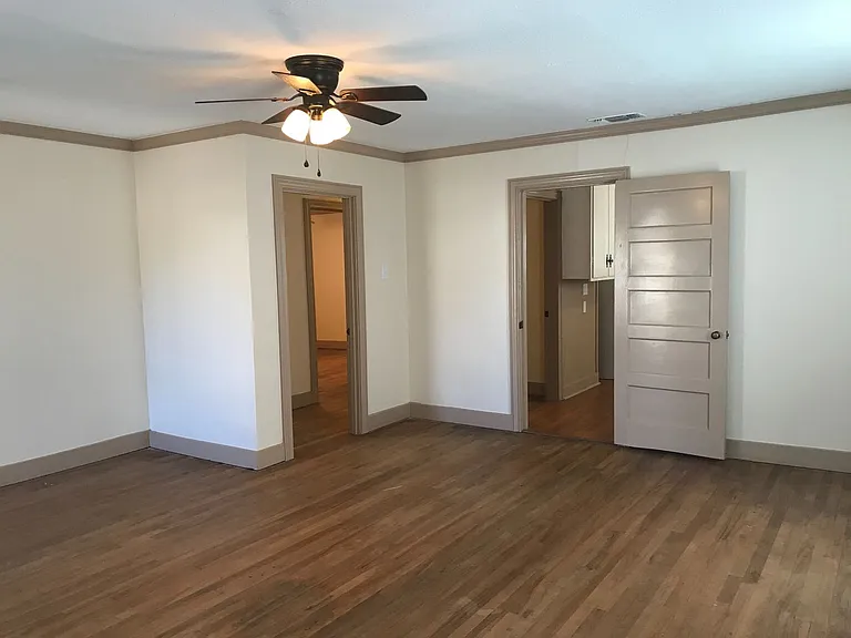 2133 North St — Photo 14