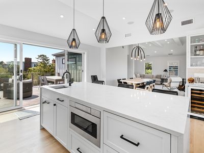 1854 Montauk Hwy, Amagansett, NY, 11930