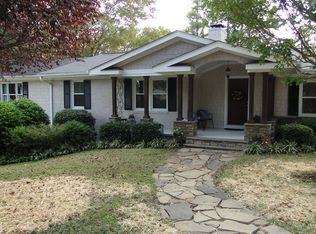 3405 Dell Dr, Raleigh, NC 27609