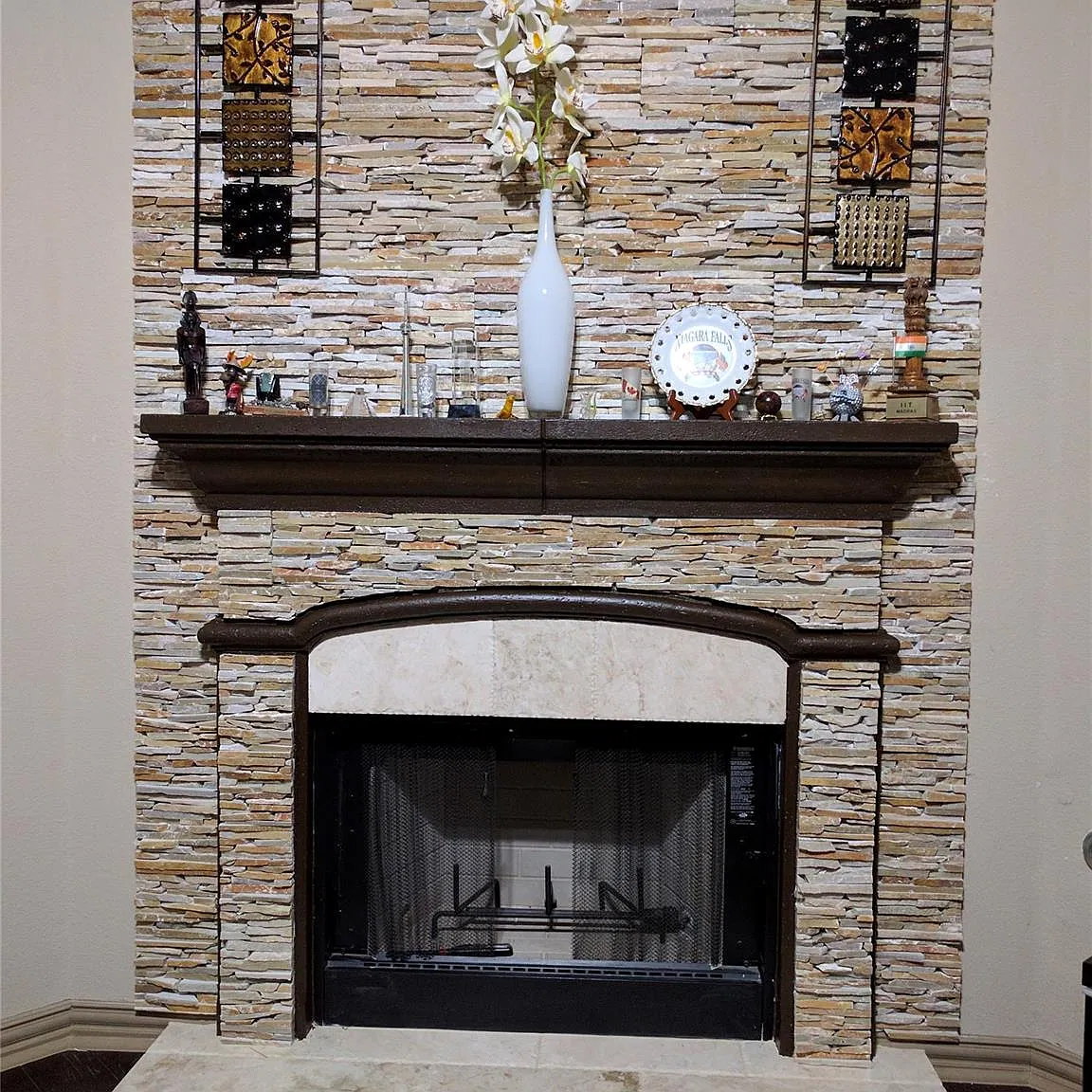 4 bed, 2.5 bath, 2930 sqft, $2,699 — Photo 4