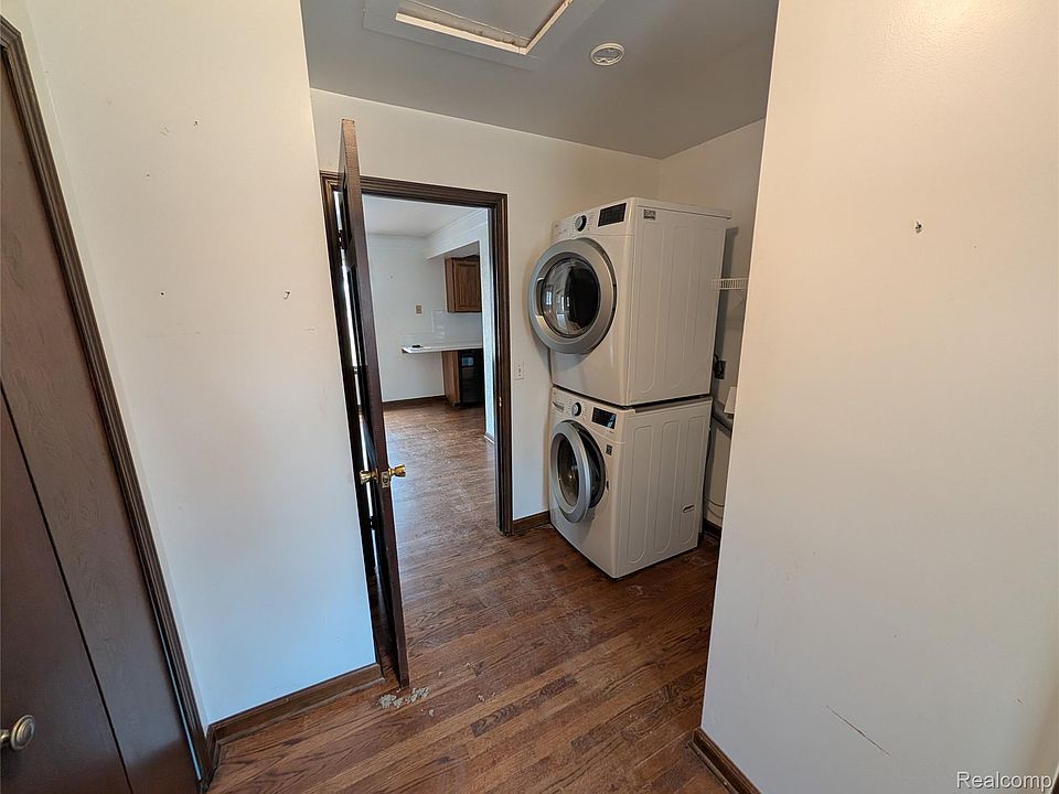 9345 Weber Rd, photo 20