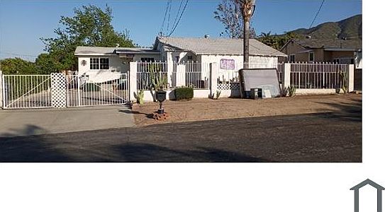 2nd image of 33084 Hill St #U