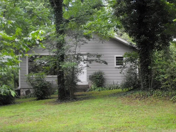 77 Oak St, Evening Shade, AR 72532