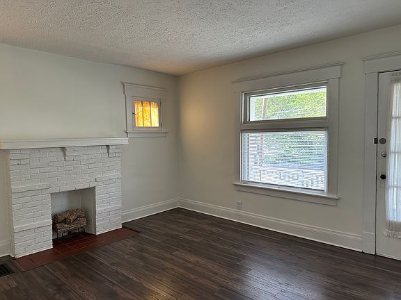 4th image of 3513 Kroger Ave #1