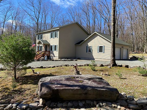2nd image of 107 Sugar Bush Dr