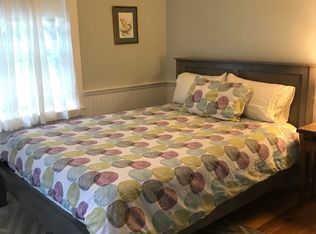 8 Robinson Rd, Bourne, MA 02532