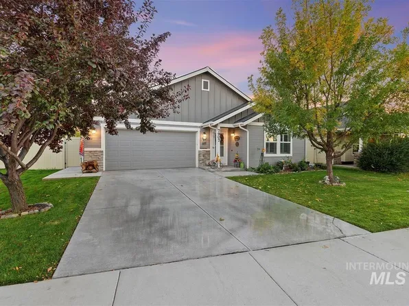 7907 E Quaker Dr, Nampa, ID 83687