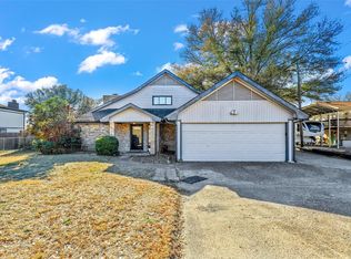 7375 Hickey Rd, Azle, TX 76020