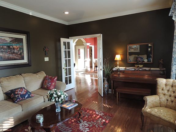 5th image of 19 Wyndchase Dr