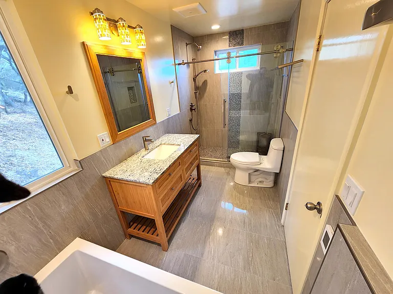 Luxury Master Bathroom