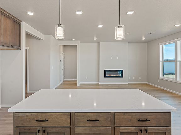 843 L ST NE by Aho Construction
