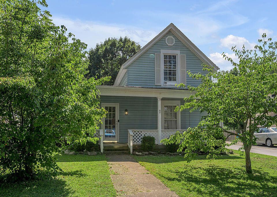 1st image of 237 W Higgins St