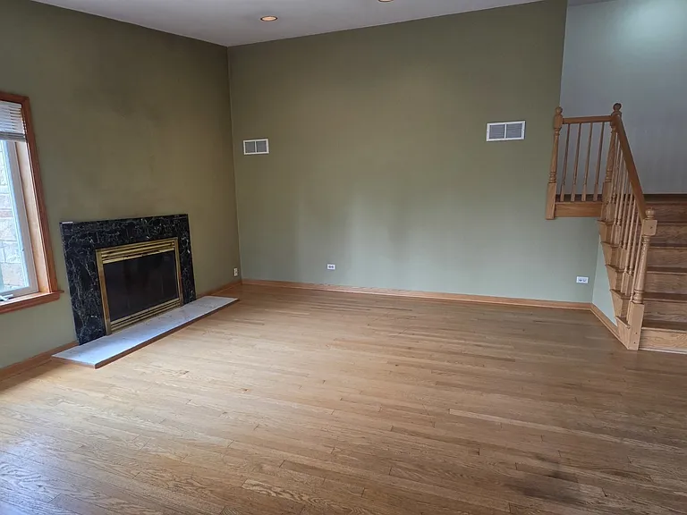 8418 W Crain St — Photo 16