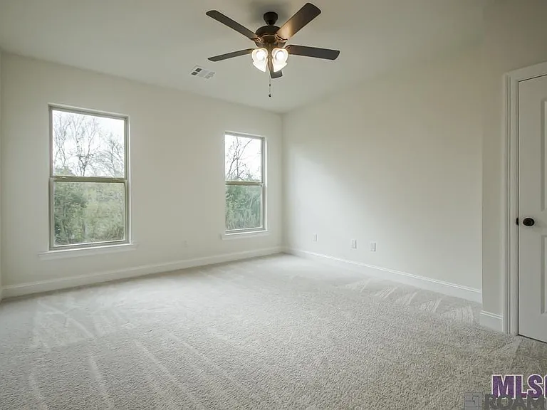 10904 Maitland Ave — Photo 10
