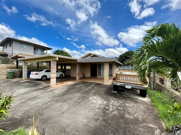 1691 Kaumoli St, Pearl City, HI 96782
