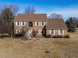 3850 E 59th St, Davenport, IA 52807